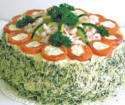 Savulohi-katkarapu -voileipäkakku