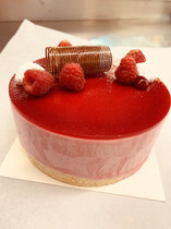 Vadelma tuorevuustokakku 