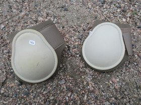 UUDET ruskeat matalat takasuojat, kovike vaalea PONY