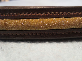 Ruskea otsapanta kultaisella koristeella 39 cm