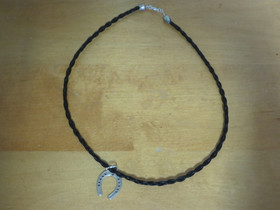 Kaulakoru, jouhipunos