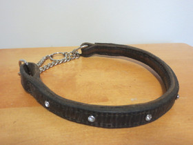 Puolikiristävällä ketjulla varustettu Bling-bling-panta, pituus 47 cm