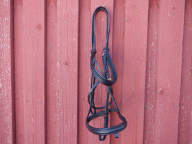 UUDET Suitset FULL (saattavat mennä jopa X-FULL päähän)