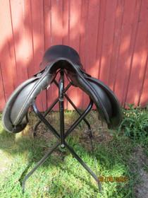 Sydney yleissatula leveys 33 istuin lyhyt 17 tuumaa