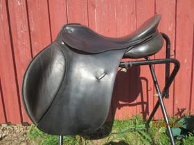 Kieffer Aachen yleissatula leveys MW-W istuin isohko 17 tuumaa