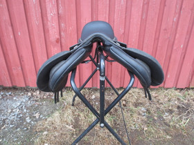 Wintec 500 Pony yleissatula, vaihtokaarellinen, istuin 16 tuumaa