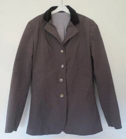 Harmaa kisatakki, S koko