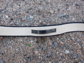 UUSI joustorintaremmi mustilla synteettisillä remmeillä PONY