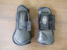 Mustat eripariset jännesuojat FULL