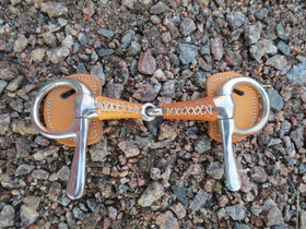 Nahkapäällysteinen ravinivel 11 cm