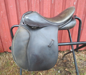 Sydney yleissatula leveys 33 istuin 16 tuumaa 