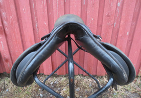 Sydney yleissatula leveys 33 istuin 16 tuumaa 