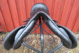 Princeville estepainotteinen yleissatula 17 tuumaa leveys W 