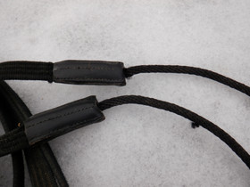 Kangas/narugramaanit mustat, pikalukoilla, pituus 520 cm