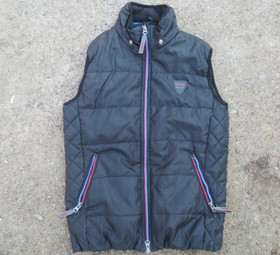 Musta CRW topparatsastusliivi 158/164