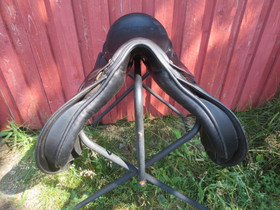 Frank Baines Event estesatula, leveys M istuin 17 tuumaa