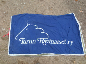 Voittoloimi tummansininen, koko pituus niskasta häntään 180 cm