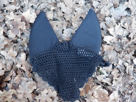 B. Vertigo ääntä eristävä musta korvahuppu PONY