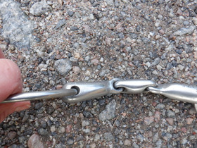 Kolmipalakuolain pyöreällä keskipalalla 13 cm