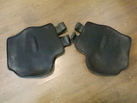 Mustat Horse Guard hivutussuojat etujalkoihin FULL