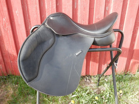 Wintec Hart 500 Cair yleissatula, vaihtokaarellinen, 16,5 tuumaa