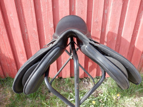 Wintec Hart 500 Cair yleissatula, vaihtokaarellinen, 16,5 tuumaa