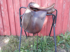 Jeremy Rudge ruskea koulusatula leveys W istuin 16 tuumaa 