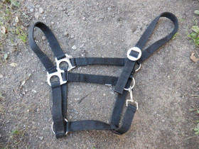 Musta nylonriimu, niskaremmin säätö ns lehmäsoljella FULL