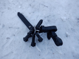 UUDET mustat Micklemin kuolainremmit ja 4 kpl pikaklipsejä PONY