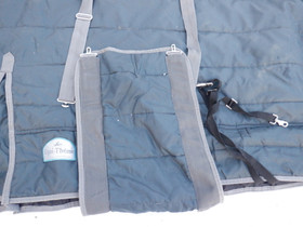 Tummanharmaa sisätoppaloimi, n. 150-200 g mahakappaleella 145 cm