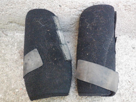 Mustat neopreenisuojat, L koko