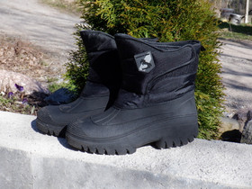 Horze-merkkiset mustat talvikengät tallille, koko 42