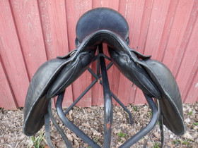 Kentaur Medusa koulusatula, leveys MW, istuin 17,5