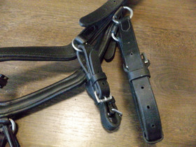 Micklem competition suitset mustat full-kokoiset