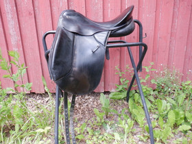 Kieffer Lech Profi koulusatula, leveys MW, istuin 17