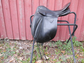 Kieffer Malmö koulusatula, leveys MW, istuin 17