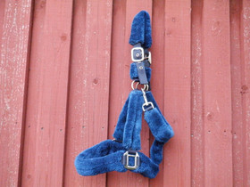 Tummansininen karvariimu FULL