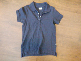 CRW hyvin tummansininen pikeepaita, koko lienee n. 140-150 cm