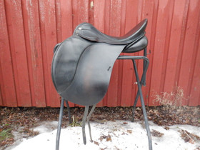 Sommer Diplomat Exclusive koulusatula, leveys 32, istuin 18