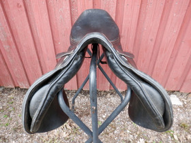 Prestige Golden Star estesatula leveys 34 istuin 17 