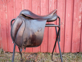 Albion Selecta yleissatula, leveys W istuin 17,5 tuumaa 