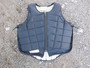 Racesafe musta palaturvaliivi lasten XL koko, short/standard back