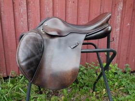 Jeremy Rudge ruskea estesatula leveys M/MW istuin 17,5 tuumaa 