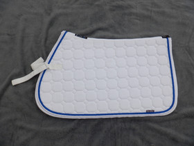 UUSI Equiline valkoinen flättäri satulahuopa estesatulaan FULL