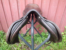 Jeremy Rudge ruskea estesatula leveys M/MW istuin 17,5 tuumaa 