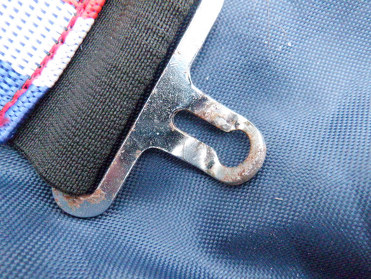 Sininen sisätoppaloimi irrotettavalla kaulakappaleella ´n.100 g 165 cm