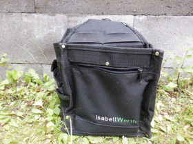 Isabell Werth hoitolaukku, musta, melko pieni