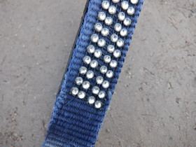 Sininen nylonriimu timanttikoristeilla FULL