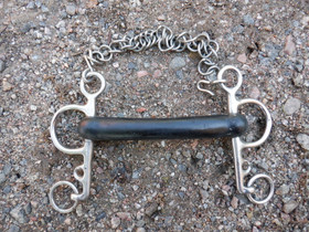 Jäykähkö kumipelhamkuolain, pituus 14,5 cm, paksuus 23 mm