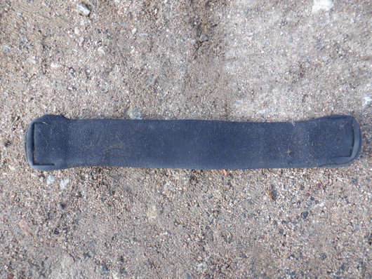 Musta Kieffer neopreeninen satulavyö, 68 cm